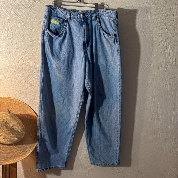 Empyre Embroidered Baggy Jeans with Drawstring Waist - Picture 1 of 12